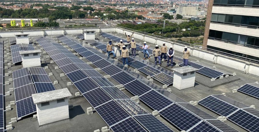 1) Eficiencia Energética