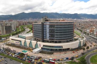 Centro Comercial Titan Plaza - Cusezar