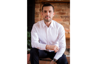 Diseño 'Opinión' - Página web (1)