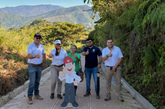 Diseño 'Opinión' - Página web (1)