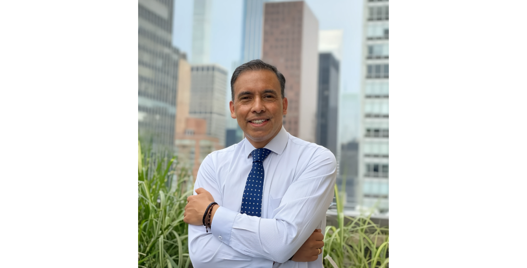 Diseño 'Opinión' - Página web (2)