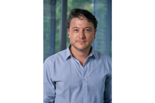 Diseño 'Opinión' - Página web (2)