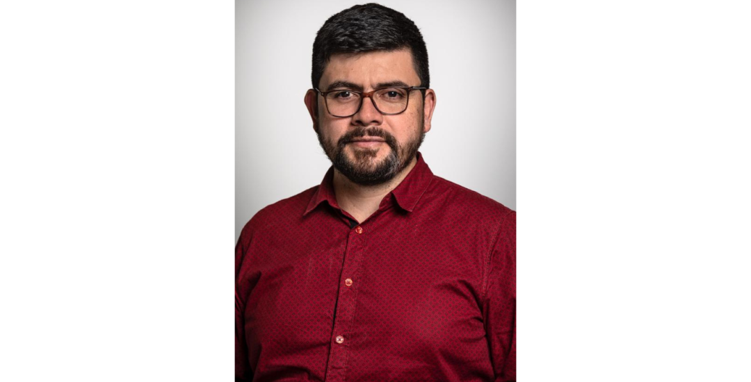 Diseño 'Opinión' - Página web (3)