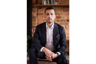 Diseño 'Opinión' - Página web (3)