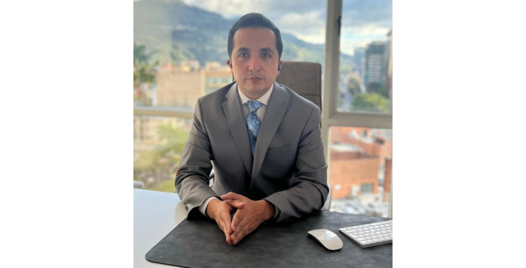 Diseño 'Opinión' - Página web