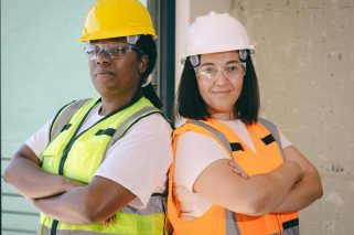 Foto 1_Aumento mujeres ingenieras_ fuente foto_pexels-kindelmedia-8486895 (1)
