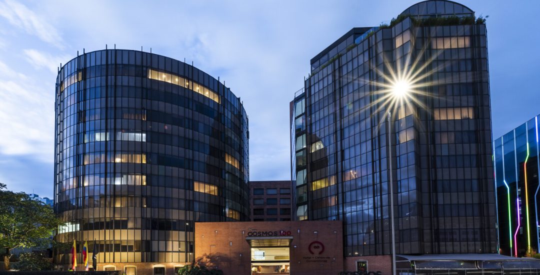 Foto Hoteles Cosmos y Hotel Cosmos 100