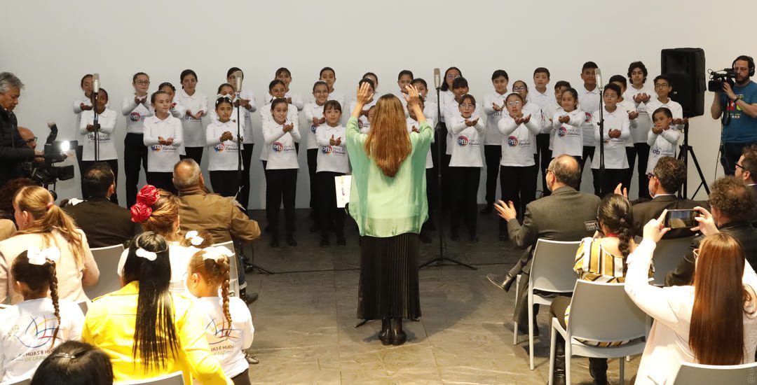 _IKB4363 copia (1)