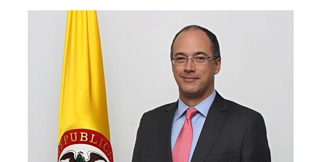 Juan Carlos Echeverry.