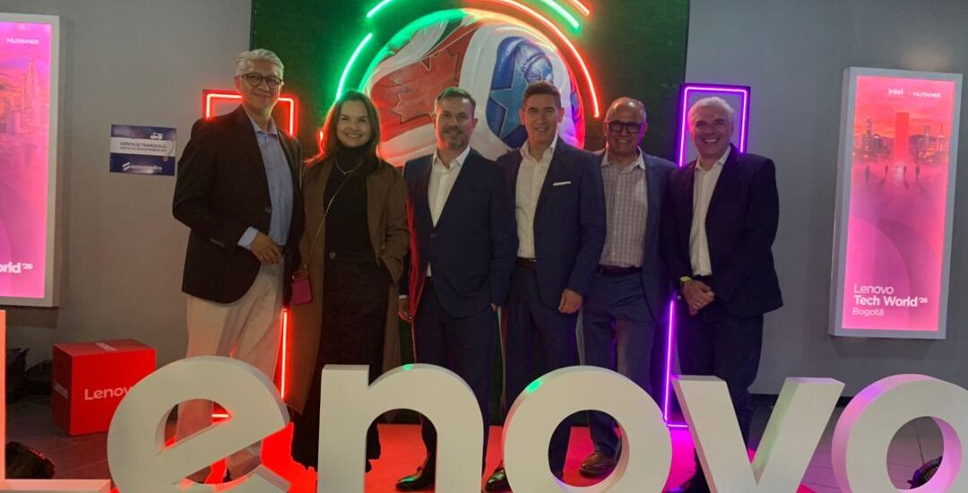 LENOVO TECH WORLD BOGOTÁ Álvaro Muñoz, Luz Elena Muñoz, Augusto Rosa, Jorge Ramírez, Luis Córdova y Rodrigo Helo