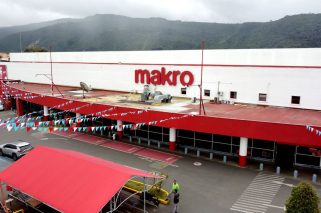 Makro, (1)