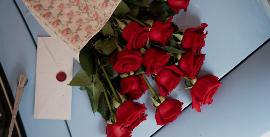 ROSAS ROJAS