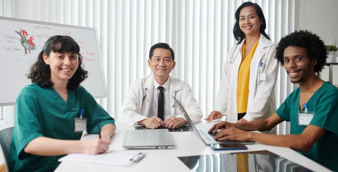 Tecnología avanzada impulsa un cambio decisivo en el sistema de salud colombiano (1)