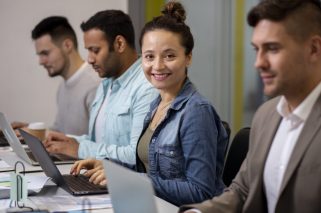 modern-equipped-computer-lab (3)