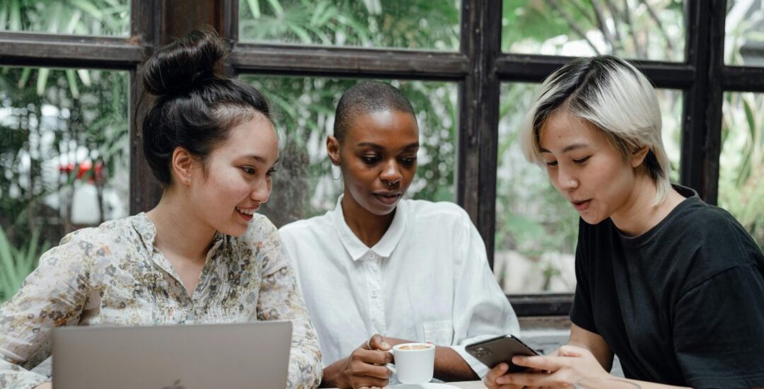 pexels-ketut-subiyanto-4350214