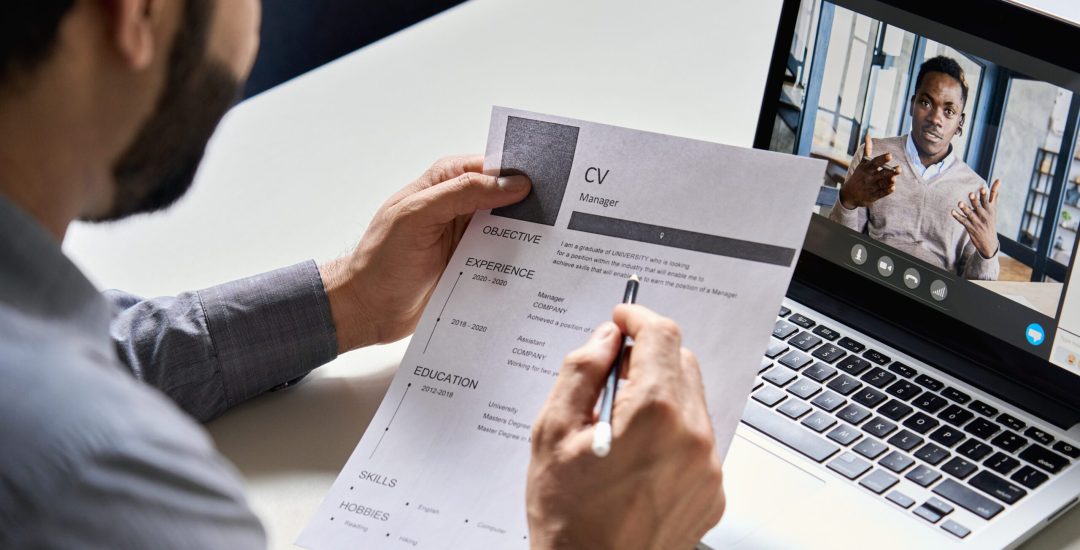 Male,Indian,Hr,,Recruiter,Or,Employer,Holding,Cv,Having,Online